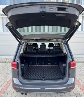 Volkswagen Touran 2.0 TDI SCR 150k Comfortline DSG - 16