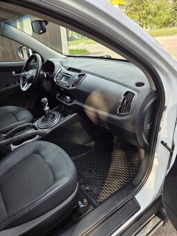 Kia Sportage 2.0 Crdi - 16