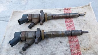 Vstreky - peugeot -citroen bosch - ford - mazda siemens - 16