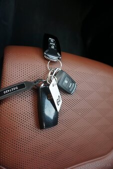 Volkswagen Touareg 3.0 V6 TDI SCR 286k 4Motion Tiptronic - 16