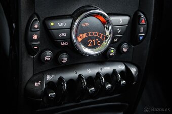 Mini Countryman Cooper D A/T - 16