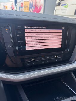 Volkswagen Touareg 3.0 TDi DSG 170kW 4x4 - 16