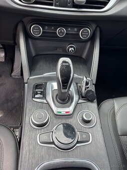 ALFAROMEO Stelvio 2.2D MY2020 - 16