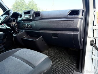 Renault Master plachta 2022 - 16