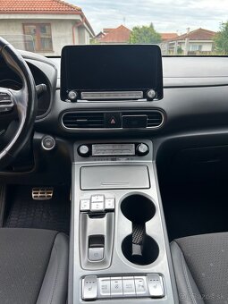 Predám Hyundai Kona Electric+ TOP výbava - 16
