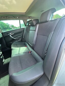 Opel Insignia Country Tourer BiTurbo 4x4 - 16