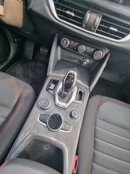 Alfa Romeo Stelvio  2.0 Turbo, 148 kW, kúpené ma SK - 16