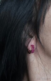 Zlaté náušnice s rubínmi - 16