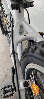 Horský bicykel DIAMONDBACK,kolesá 26,rám 15,5"/40cm,3x9pr. - 16