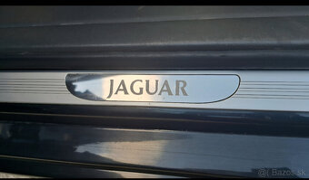 Jaguár XJ8 Long verzia - 16