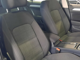 Volkswagen Passat Variant 1.5 TSI ACT Business DSG - 16