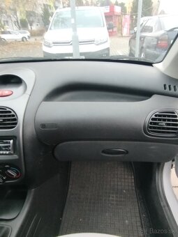 Peugeot 206 - 16