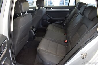 Volkswagen Passat 2,0 TDi 110 kW,DSG,B8,NAVI,ACC - 16