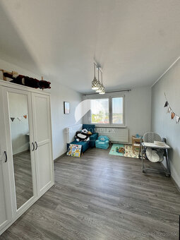 Reality KOMPLEX s.r.o. Vám ponuka EXKLUZÍVNE na PREDAJ 4-izb - 16