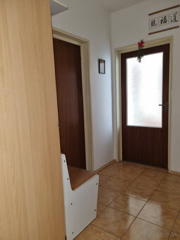 NA PREDAJ 3 IZBOVÝ BYT s LOGGIOU 70 m2 PIEŠŤANY - 16