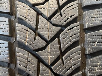 zimne pneu 215/60r16 95h - 16
