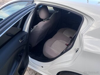 Alfa Romeo Giulietta 1,4 Tj Benzín - 16