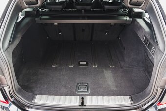 BMW 320d xDrive Touring MHEV M Performance - 16