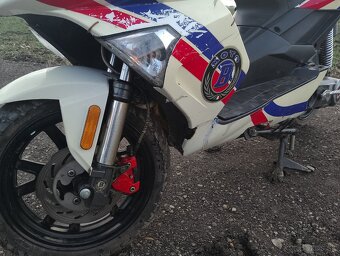 Skúter 50cc - 16