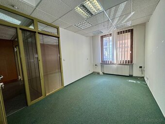 Podnikateľský objekt na predaj v centre mesta Ružomberok - 16