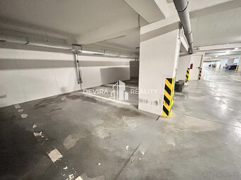 Prenájom: TOP bývanie, 2i byt na Belvederi, BB - 66,85m² s l - 16