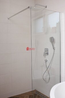 REZERVOVANÉ: Luxusný 4izbový dom s dvojgarážou - 16
