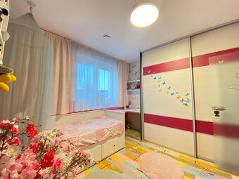 307 900,- € NOVÁ CENA Na predaj krásny, štýlovo zariaden - 16