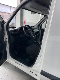 Opel Combo - 16