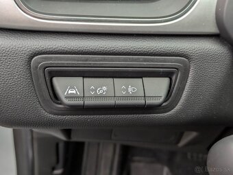 Renault Captur 1.3 TCe 140 mHEV 103kW Intens EDS, v záruke - 16