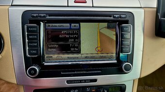 Volkswagen Passat Variant 2.0 TDI Highline DSG DPF - 16