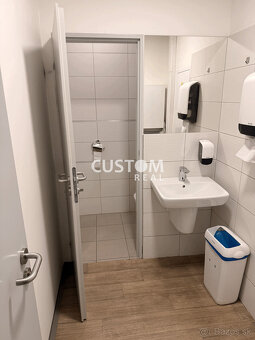 Na prenájom moderné kancelárske priestory na Bulvári - 16