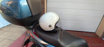 Piaggio Medley 150 - 16