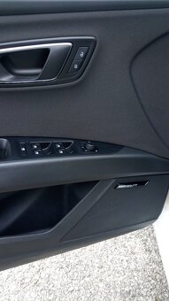 Seat Leon 1,2 TSI ST Reference FR 81kW 5dv. - 16