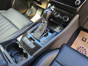 Škoda Superb Combi LK 4x4 2.0TDi 147kW NAVI Canton 360°kamer - 16