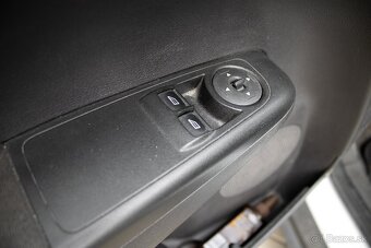 Ford transit courier s novým motorom - 16