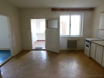 REZERVOVANÉ Rodinný dom Velčice - 16