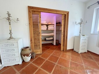 Predaj 3i RD v mediteránskom štýle na 902 m2 pozemku - 16