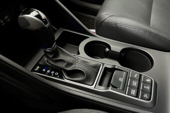 Hyundai Tucson 2.0 CRDI 4WD PREMIUM - 16