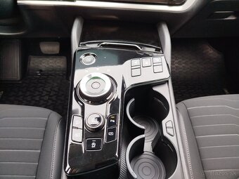 Kia Sportage NQ5 1,6 T-GDI-HEV 2WD AT/7 Platinum.360 kamera. - 16