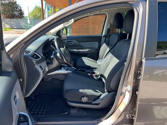 Mitsubishi L 200 L200 2.4 DI-D MIVEC Double Cab Intense AT - 16