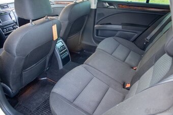 Škoda Superb Combi 2,0 TDI-125 kw Elegance 4X4 - 16