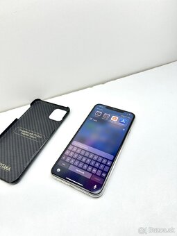 iPhone 11 PRO MAX SILVER 256GB NOVÁ BATÉRIA 100% - 16