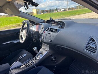 Honda Civic 8g diesel - 16
