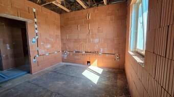 HD REALITY, Vám ponúka 4-izbový rodinný dom v Nitre - Lužian - 16