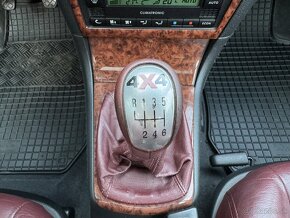 Škoda Octavia Combi 1.9 TDI 4x4 SWISS Limited+Šíber - 16