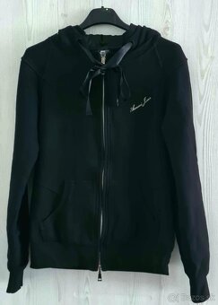 Mikina Aramani, TH, Polo, Trussardi, calvin Klein, Gaudí - 16