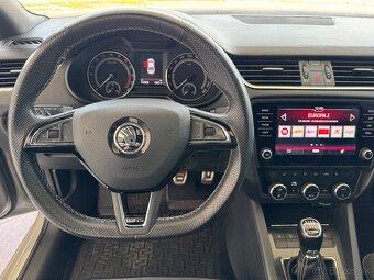 Škoda Octavia 2.0 TDI RS - 16