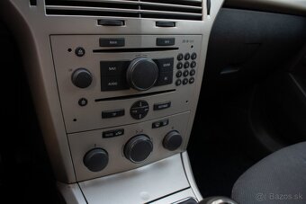 Opel Astra Caravan 1.7 CDTi 110k Essentia - 16