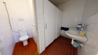 Na prenájom kvalitný murovaný výrobný alebo skladový priesto - 16