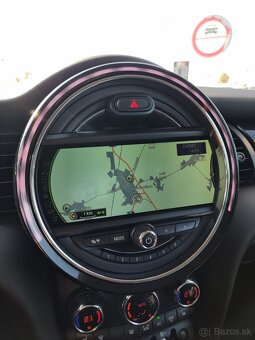 Mini Cooper S JCW 2.0i 192k MT6 3.dv. za 9.990 € - 16